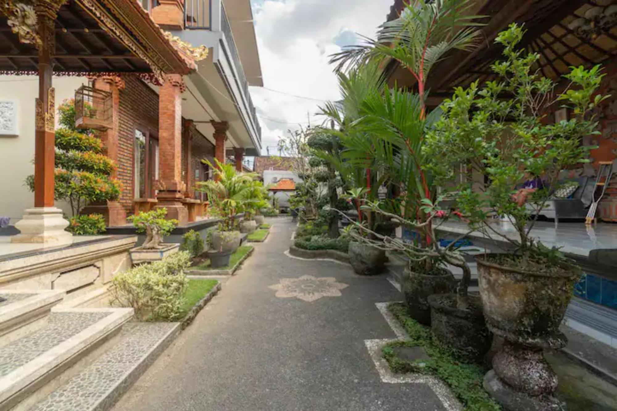 Pondok Lulik Homestay Canggu ภายนอก รูปภาพ