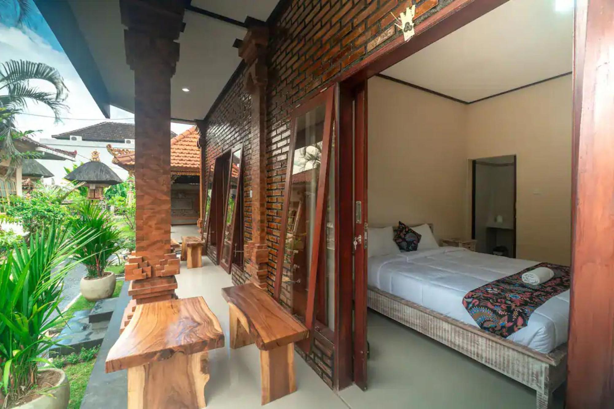 Pondok Lulik Homestay Canggu ภายนอก รูปภาพ