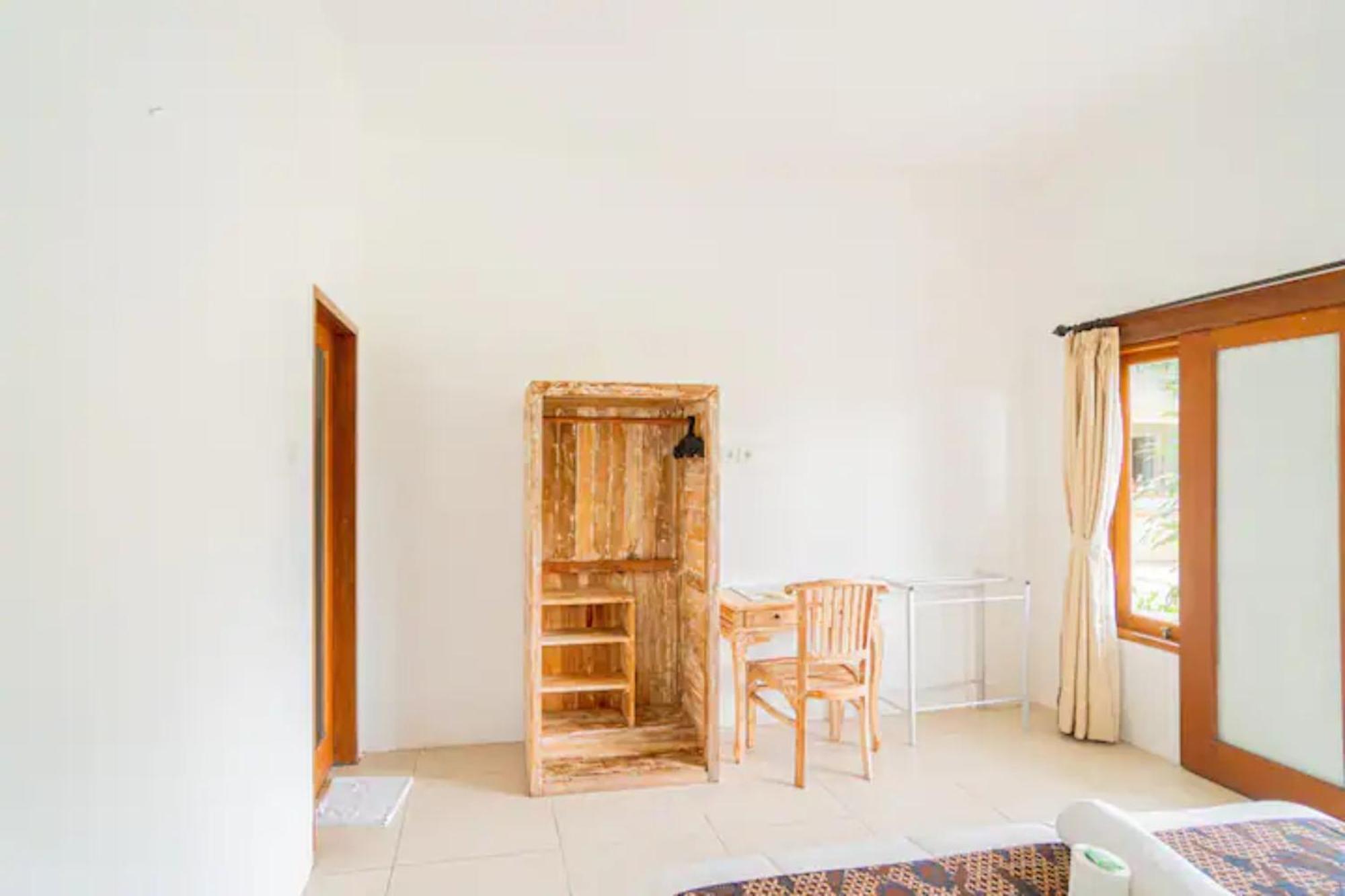 Pondok Lulik Homestay Canggu ภายนอก รูปภาพ