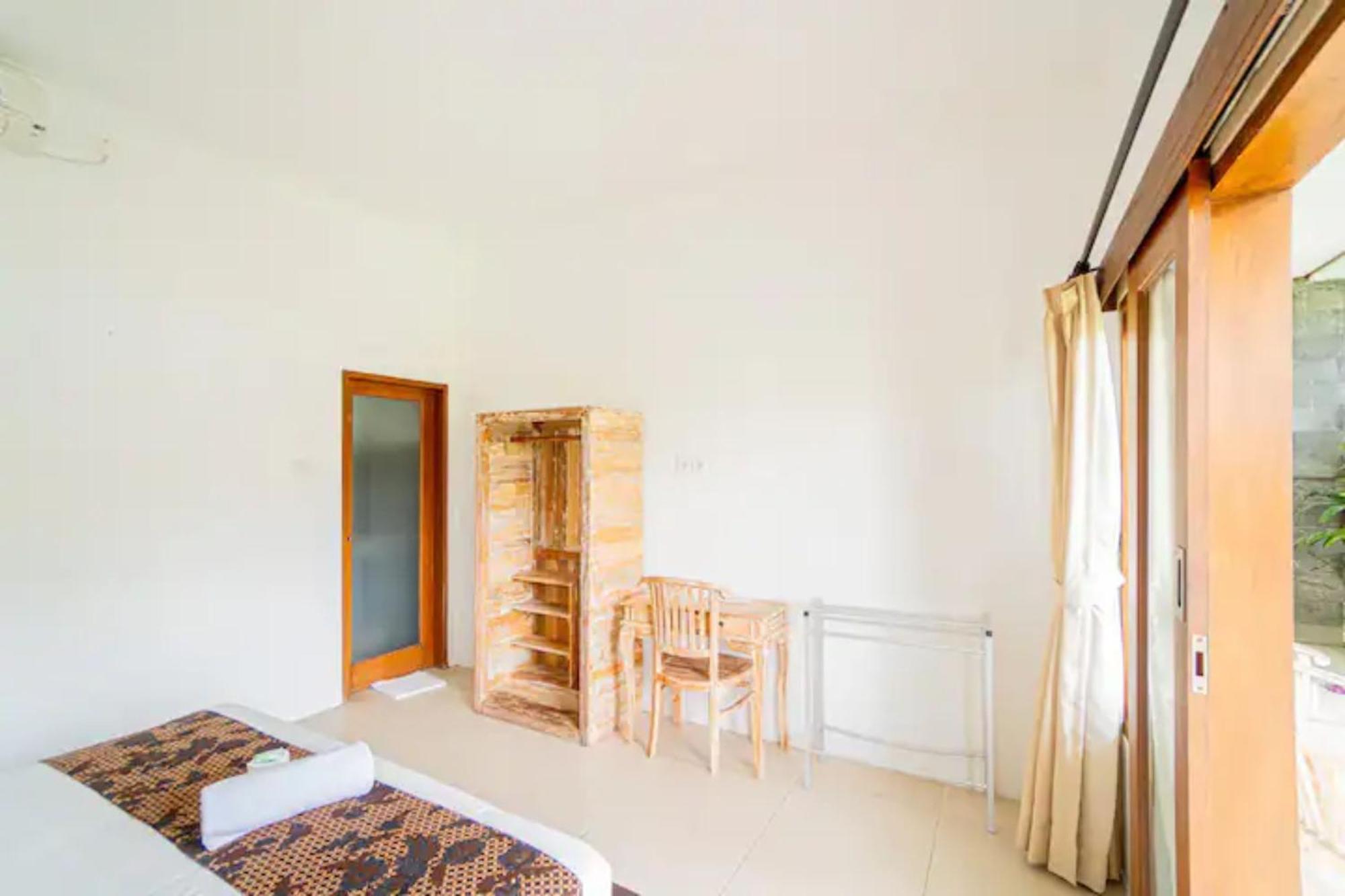 Pondok Lulik Homestay Canggu ภายนอก รูปภาพ