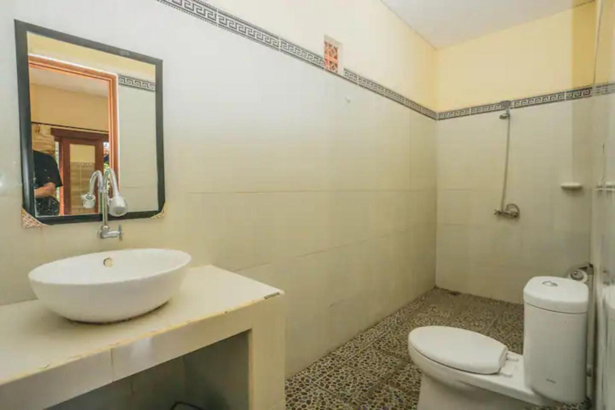 Pondok Lulik Homestay Canggu ภายนอก รูปภาพ